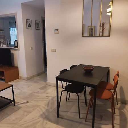 Apartamento San Luis. Plaza De Parking Gratis!!! 塞维利亚 外观 照片