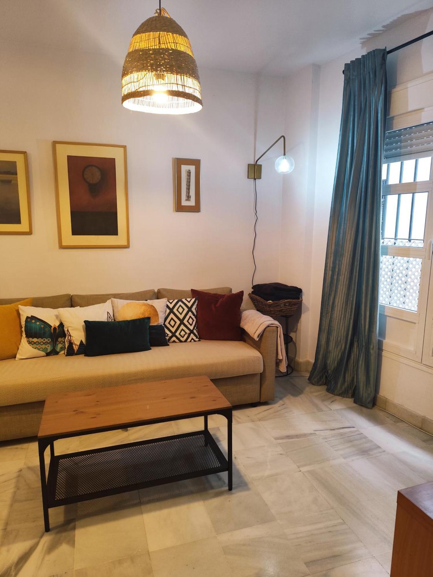 Apartamento San Luis. Plaza De Parking Gratis!!! 塞维利亚 外观 照片